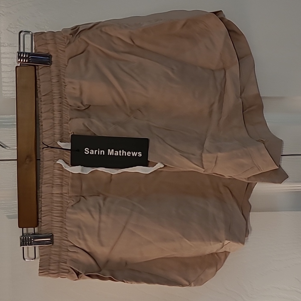 Sarin Mathews Yoga/ Lounge Shorts,  Mauve, NWT
